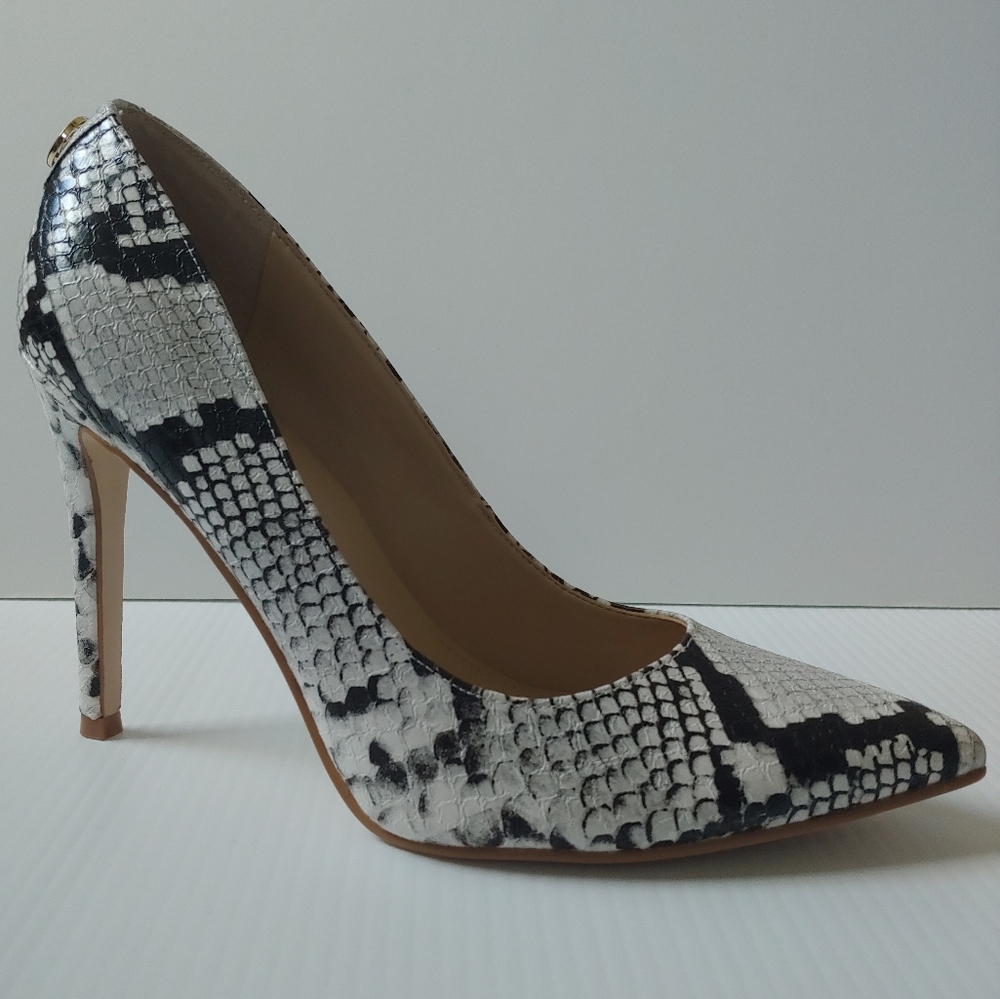 GUESS GWCREW2 SNAKE PRINT STILETTOS
